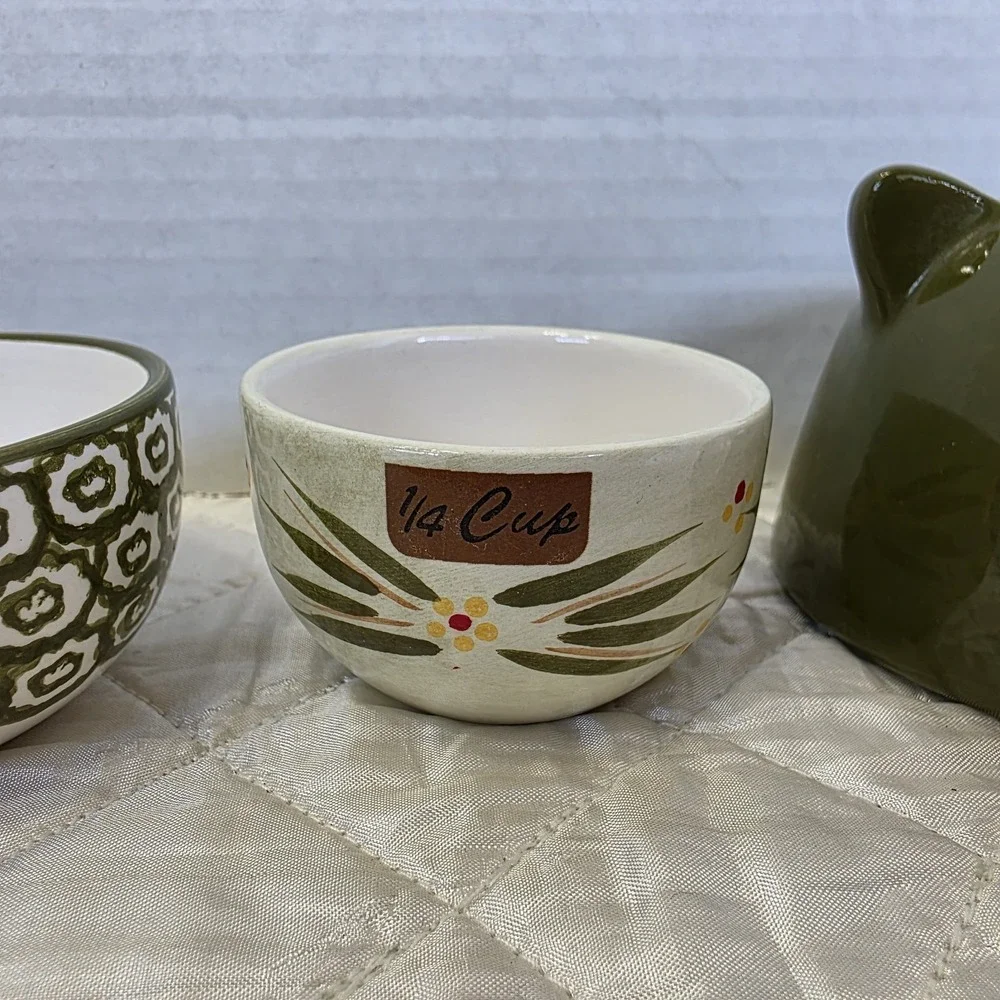 Set Of 4 Vintage Temptations Old World Green Nesting Owl Measuring Cups